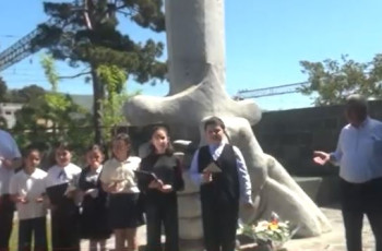 კასპში, ომში დაღუპული გმირების მემორიალი გვირგვინით შეამკეს - რა განცხადებები გაკეთდა მეორე მსოფლიო ომიდან 80 წლის თავზე 9.05.2025