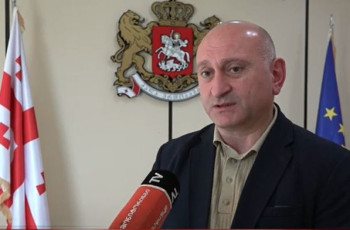 მეთორმეტე კლასელებს სკოლის დამთავრებას ულოცავს შიდა ქართლის სახელმწიფო რწმუნებული 21.05.2025