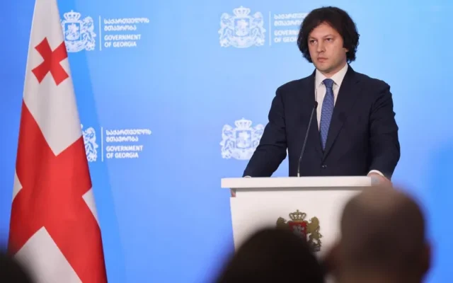 პრემიერი – „დიპ-სტეიტის“ აგენტურის მიერ რუსოფობიური განწყობების გაღვივება ხელოვნური პროცესია – როგორც ქართულ, ისე რუსულ საზოგადოებას სიფრთხილე მართებს, რათა „გლობალური ომის პარტიის“ ინტერესების სასარგებლოდ არ იმოქმედონ