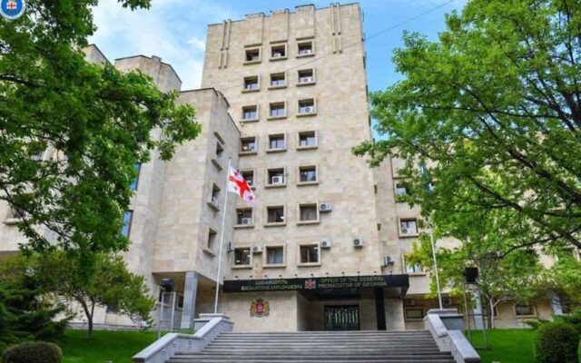პროკურატურამ თაღლითობის საქმეზე 5 პირს ბრალდება წარუდგინა