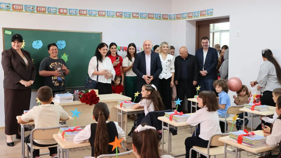 საოკუპაციო ხაზთან მდებარე ბერშუეთის საჯარო სკოლაში ახალი სასწავლო წელი საზეიმოდ დაიწყო
