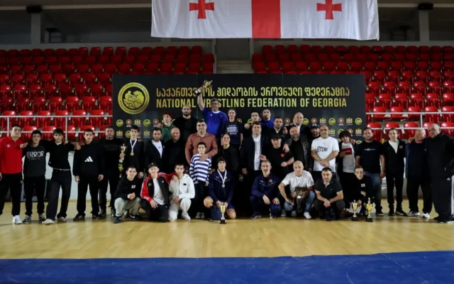 გორელმა მოჭიდავეებმა გიორგი ხინჩეგაშვილის მემორიალურ ტურნირზე 8 მედალი მოიპოვეს