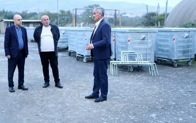 კასპის მუნიციპალიტეტი 300 ახალ ნარჩენშემკრებ კონტეინერს განათავსებს