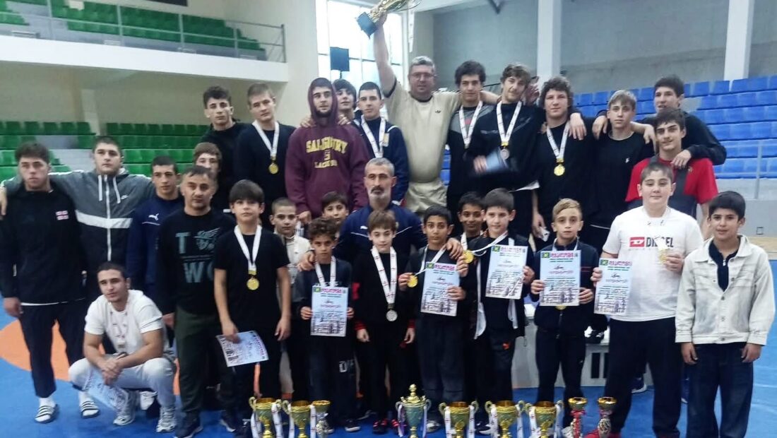 გორელმა მოჭიდავეებმა საერთაშორისო ტურნირზე 18 მედალი მოიპოვეს